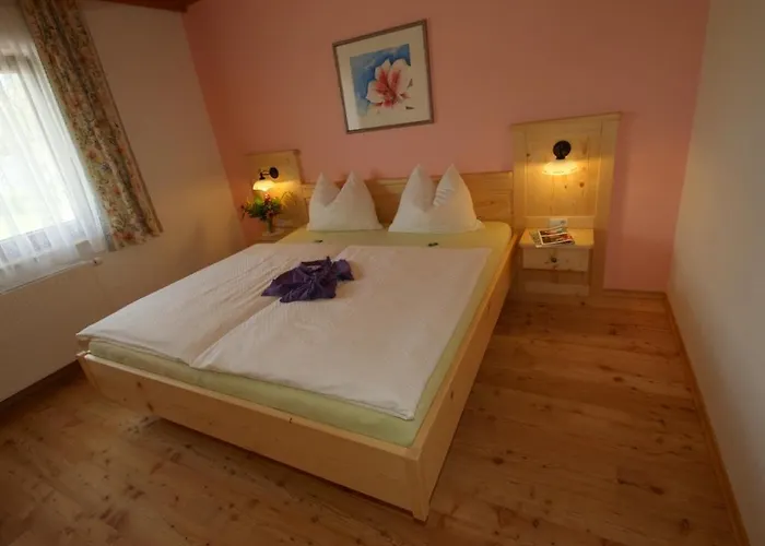 Biobauernhof Nussbaumer *